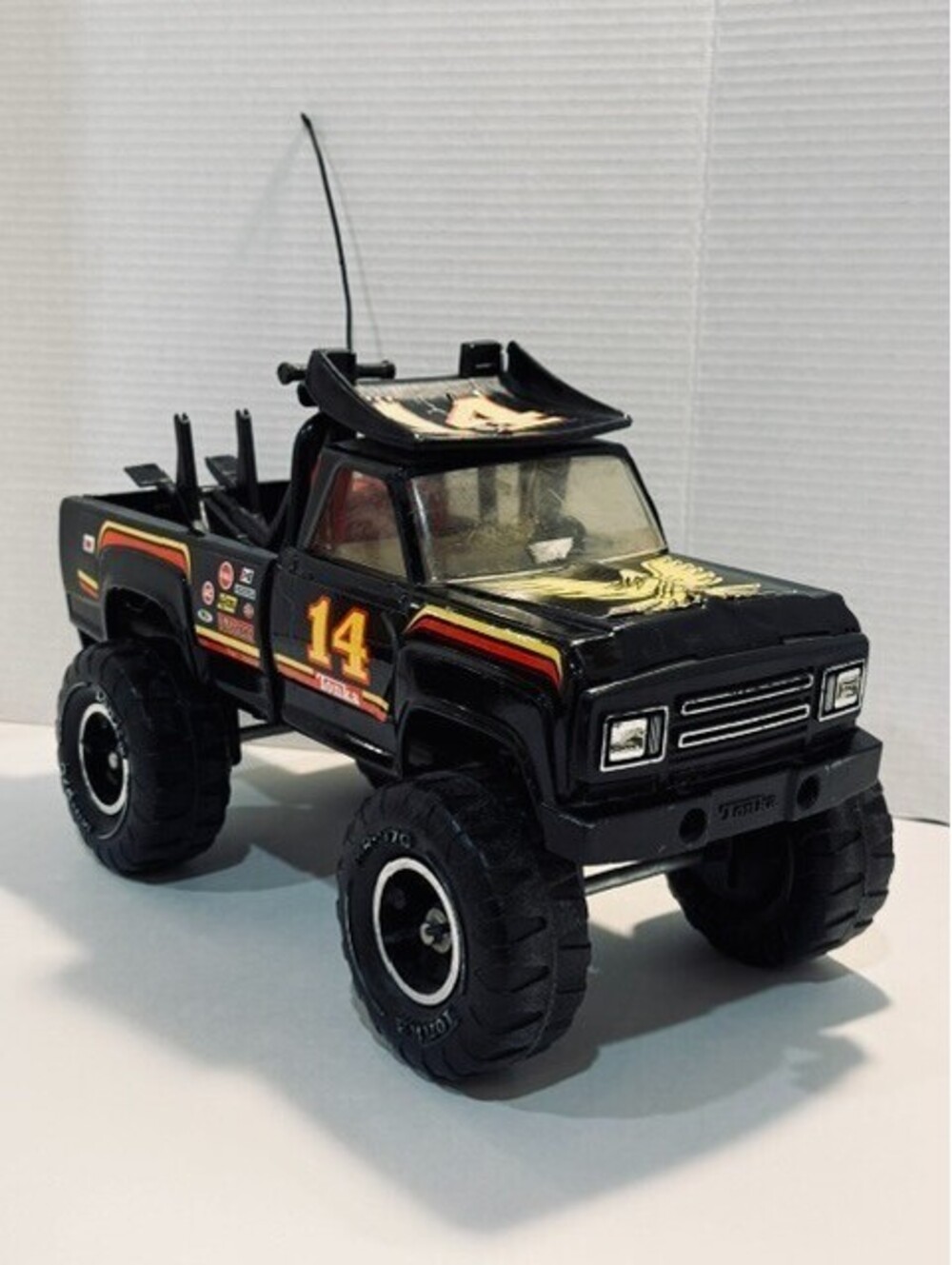 Vintage Tonka 4x4 Off-Road Wrecker Tow Truck #14 "Screamin' Eagle" Pressed Steel